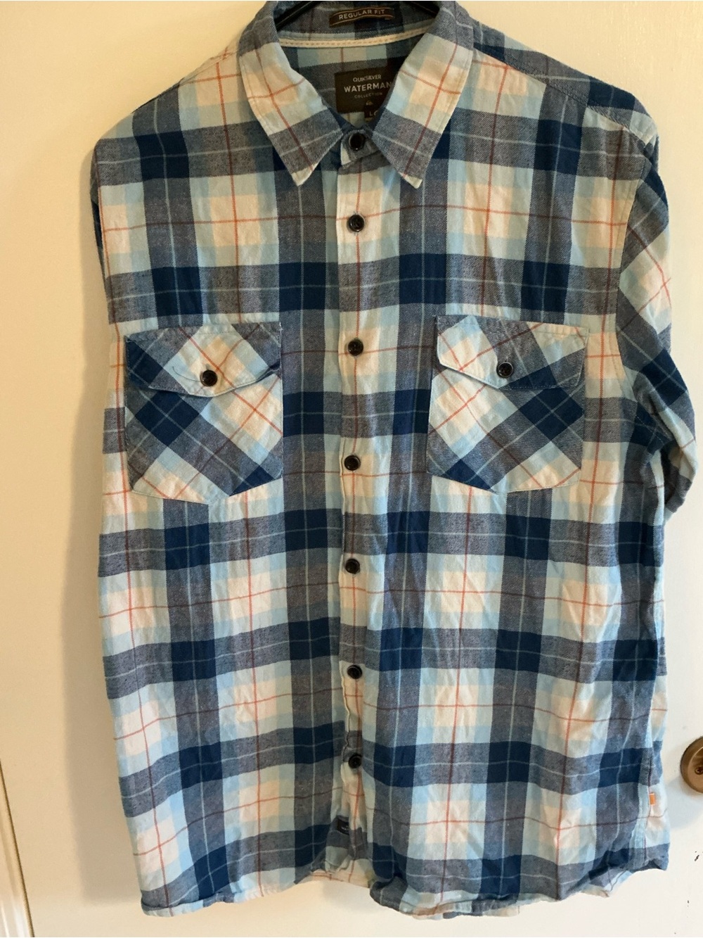 Quiksilver Men's Blue and White Plaid Button-Down Flannel